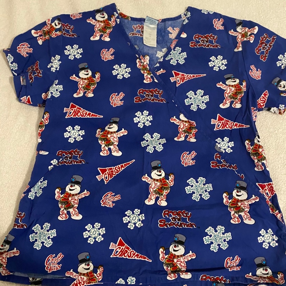 Frosty scrub top